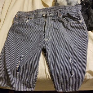 Levi's 501 striped shorts